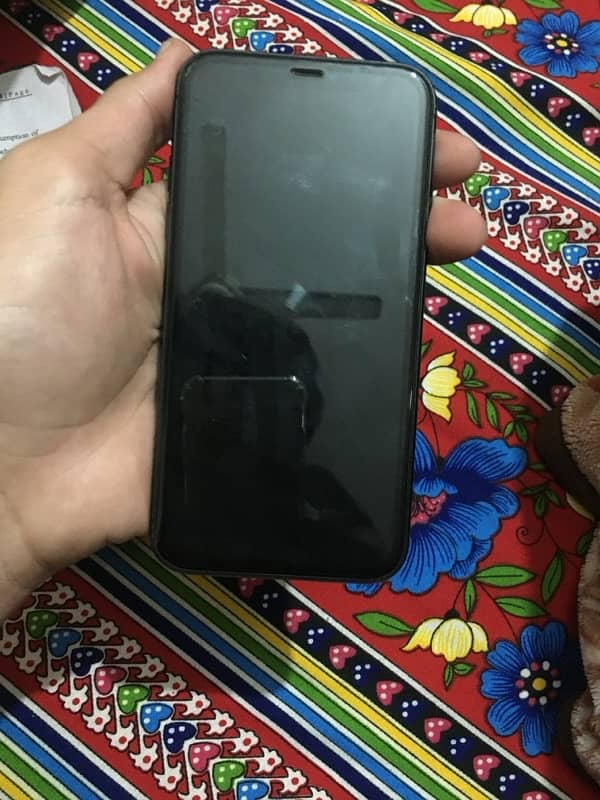 iPhone 11 64gb jv 5