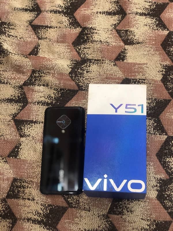 Vivo y51 4/128 3