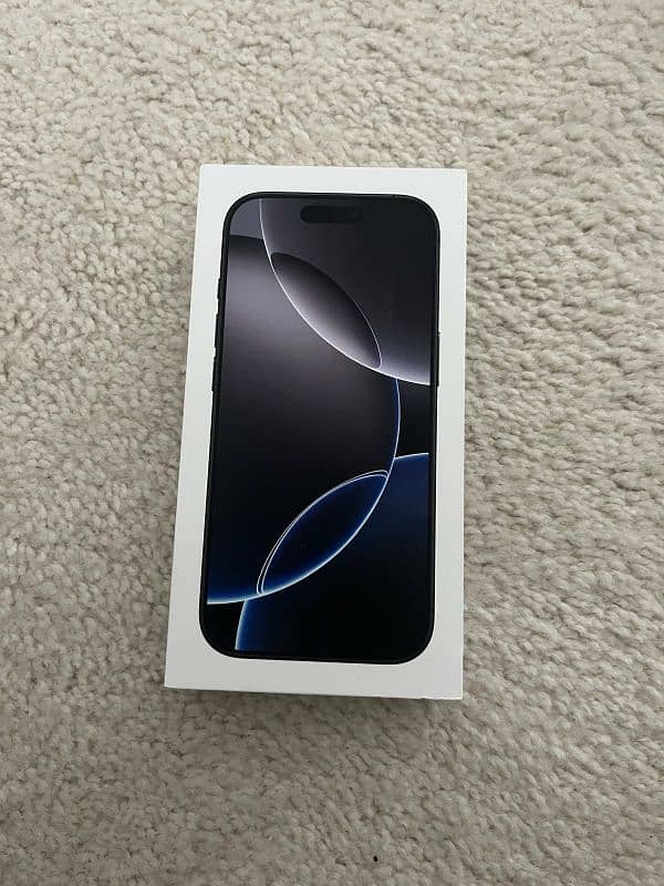 Brand New iphone 16pro 0