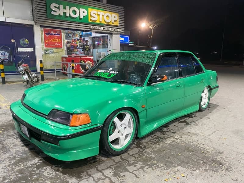 Honda Civic VTi Oriel 1990 . . details 03263846205 1