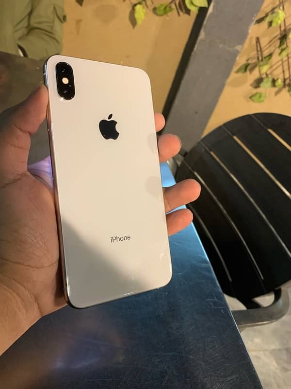 iphone xs max PTA Waterpacked Dual Sim APPROVED 64gb 3