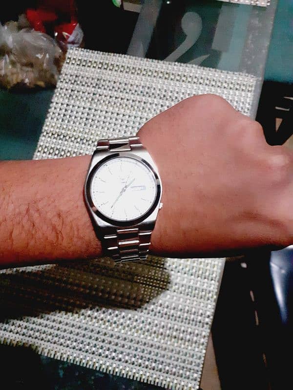 Seiko 5 watch 0