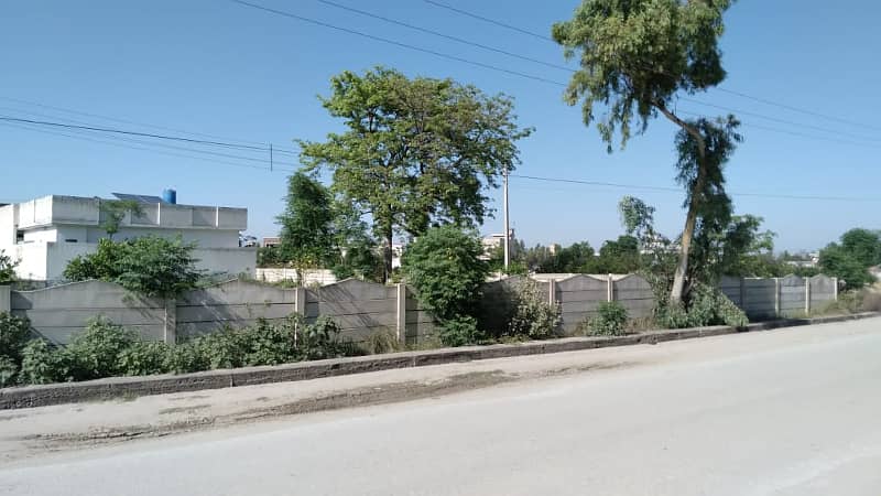 10 Marla Plot Gulberg Model Town Phase 2 Mardan Kpk 3