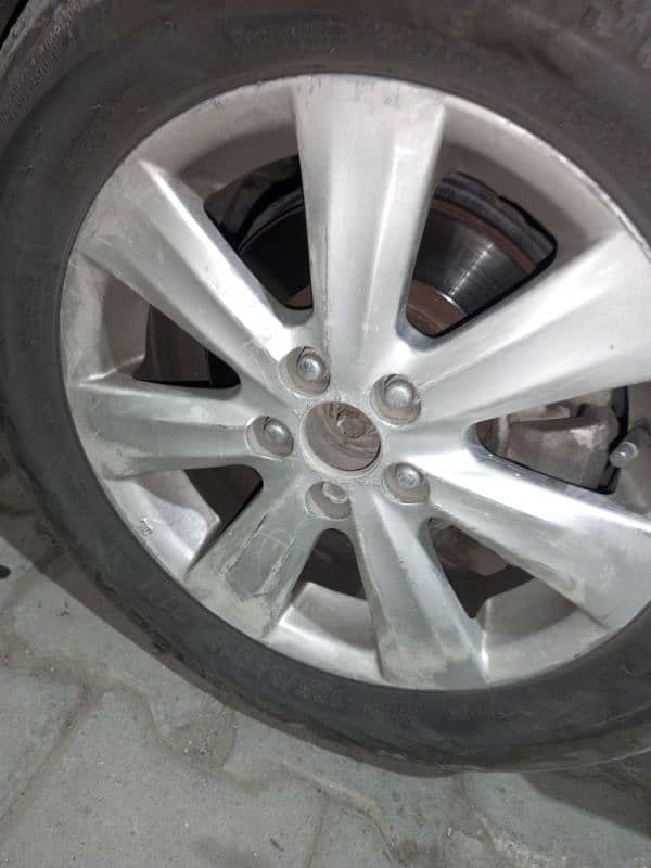 corolla Rims 5 nuts 2