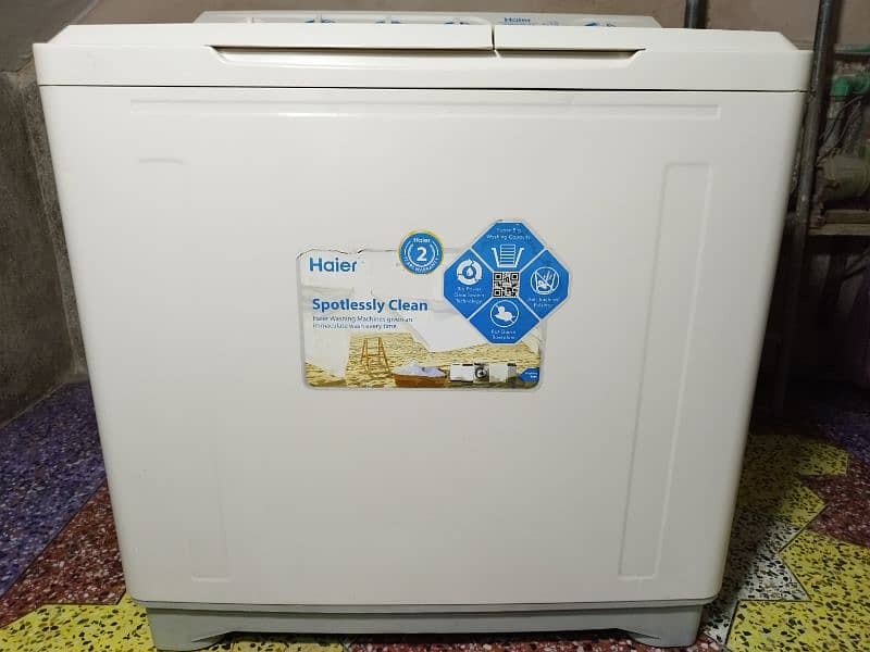 Haier HWM 120-AS  12 kg jumbo twin size and jumbo power Color Beige 3