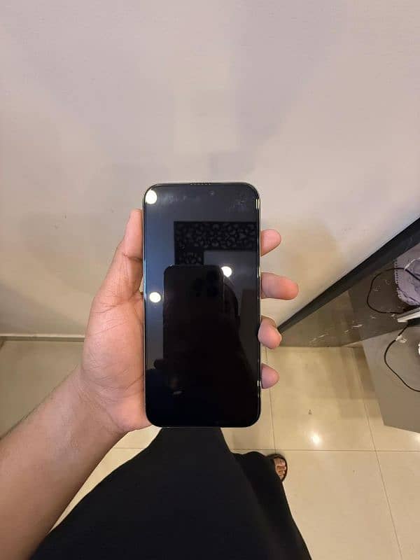 iphone 15 pro max Pta Approved 5