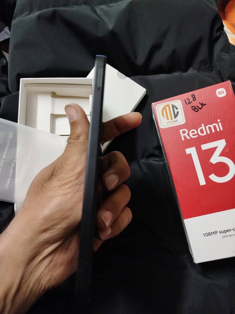 Redmi 13 Midnight Black 8GB RAM 128GB ROM For Sale 10/10 Condition 4