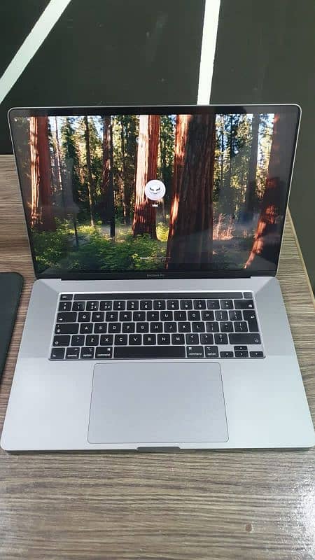 Mackbook Pro 2019 0