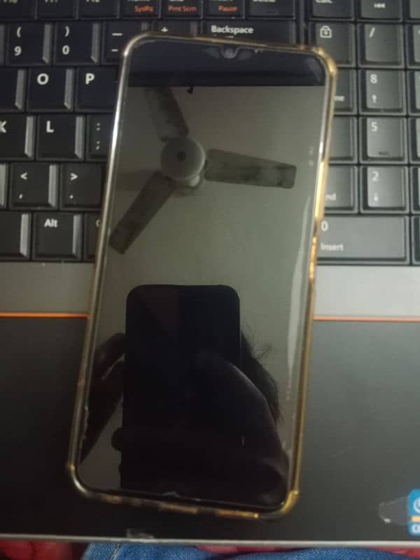 Vivo y20 for sale 4/64 0