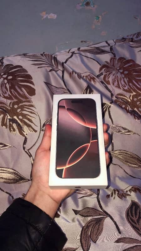 I Phone 16 Pro Jv 128 Gb Box Pack Desert(Fix Price) 0