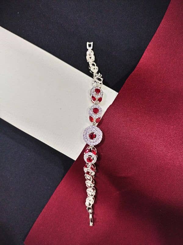 Beautiful Bracelet For Girls And Women Stainless Material Wed Party 1