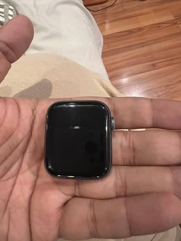 Apple Watch Series 4 cellular 44mm 7