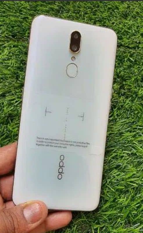 Oppo f11 mobile available for sale kindly message me inbox 2