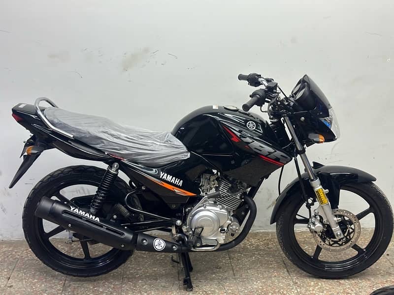 yamaha ybr125cc 2019 ( 18000 km used only ) 2