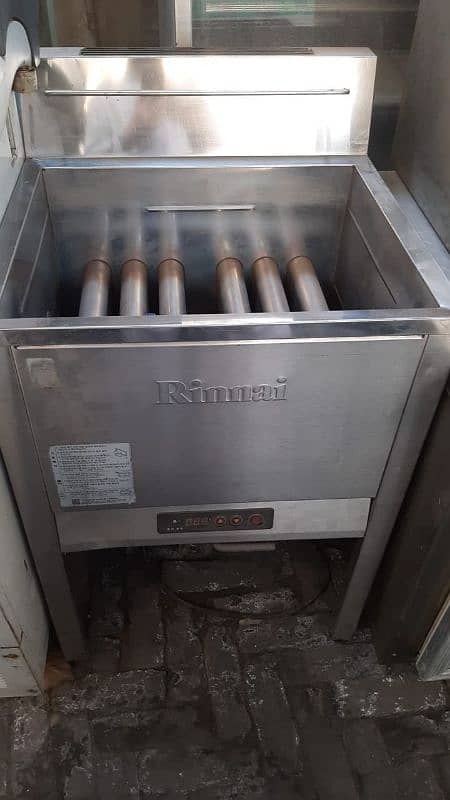 Commercial fryer gas & electric pizza ven hot plat dough mixer etc 15