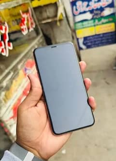 iPhone xs max 64gb hk model