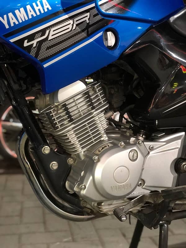 Yamaha YBR 125. 4