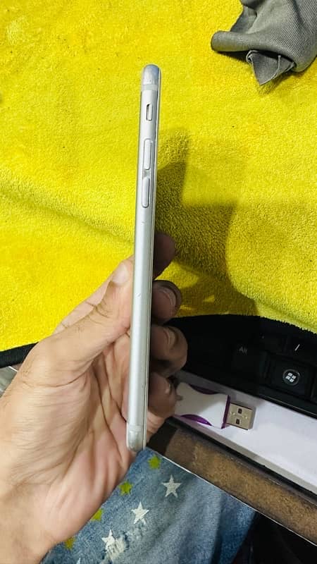 iphone 6 silver color non pta 2