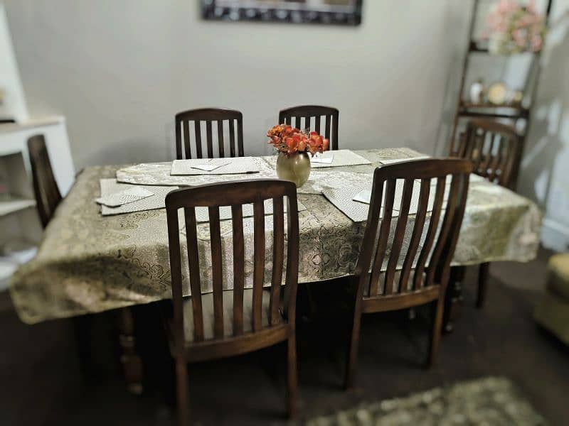 Wooden Dining Table Made of Pure Sheesham Wood along with 6 chairs 0