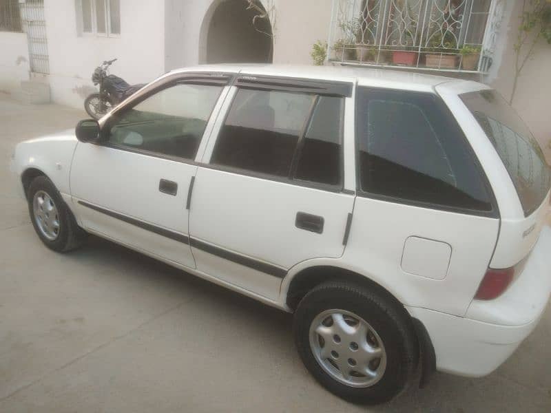 Suzuki Cultus VXL 2005 2