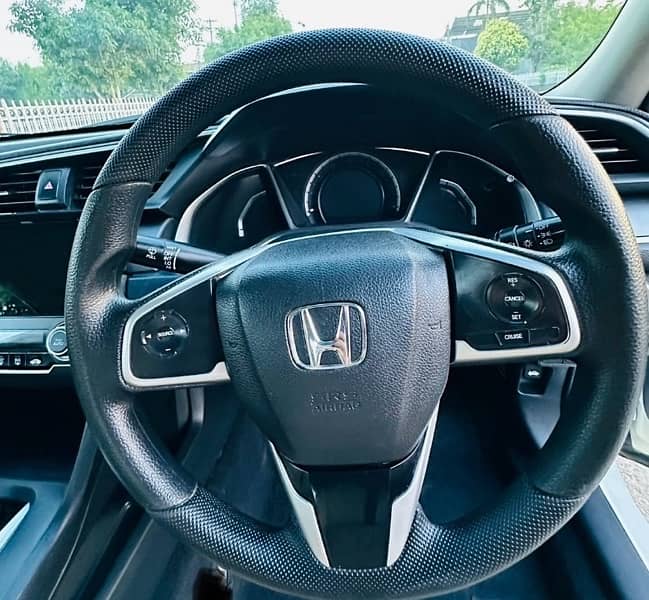 Honda Civic Oriel 2016 9