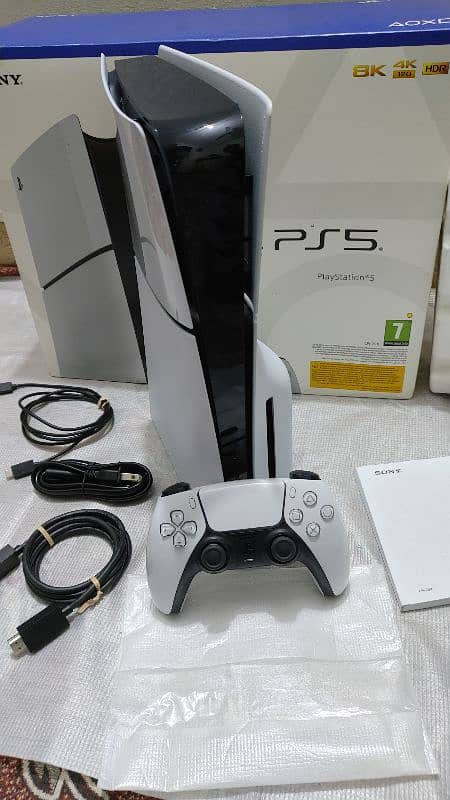 ps5 slim uk 1tb disc edition complete boxe accessories 9