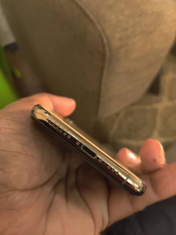 Iphone XS MAX PTA Approved 4