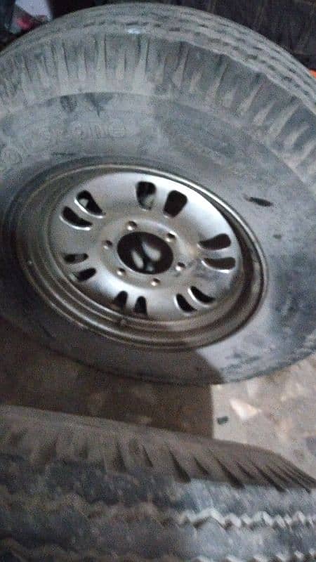 16 jeep tyres new for off-roading 3