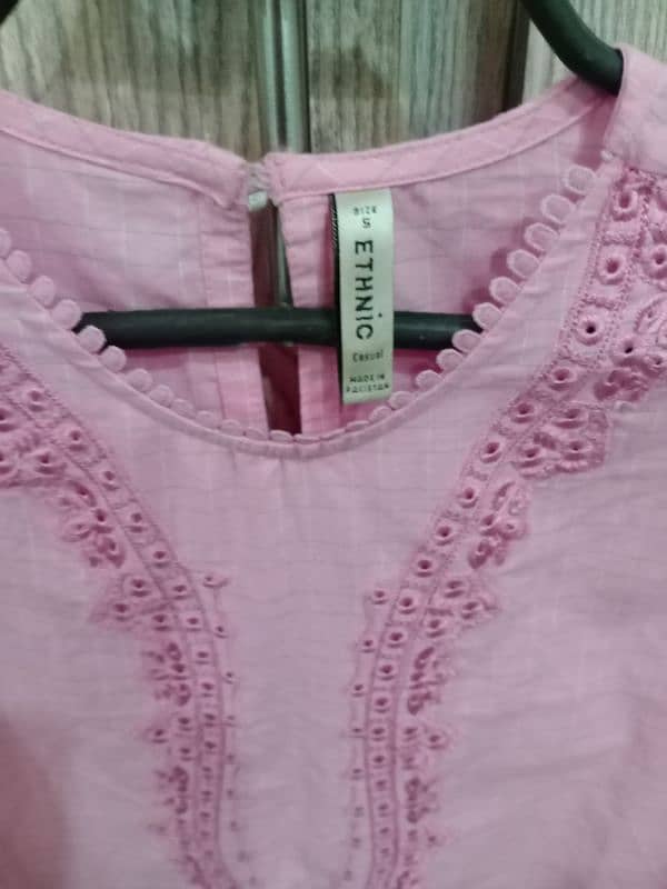 Ethnic long shirt embroided in rose pink Alkaram two piece suit 0