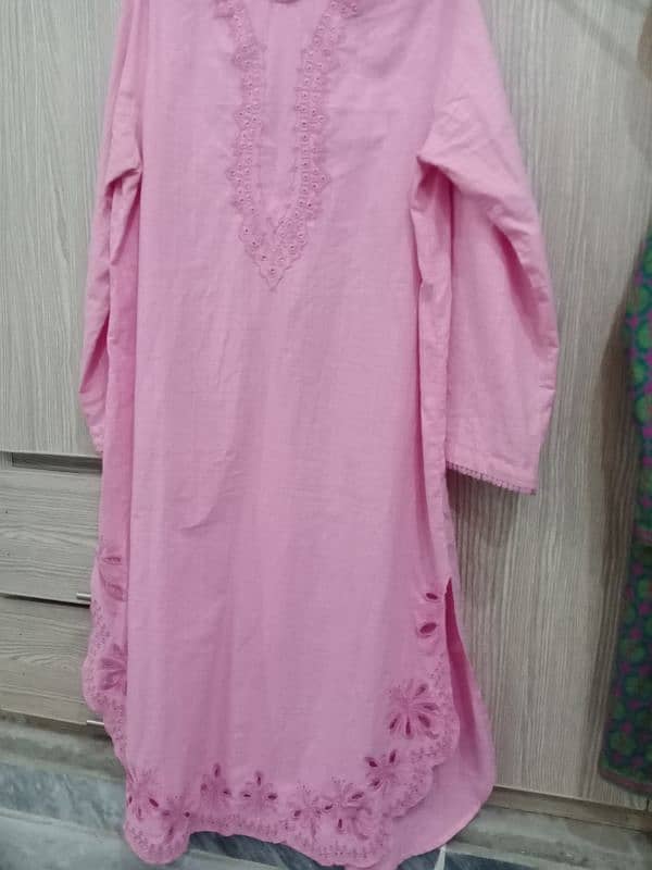 Ethnic long shirt embroided in rose pink Alkaram two piece suit 4