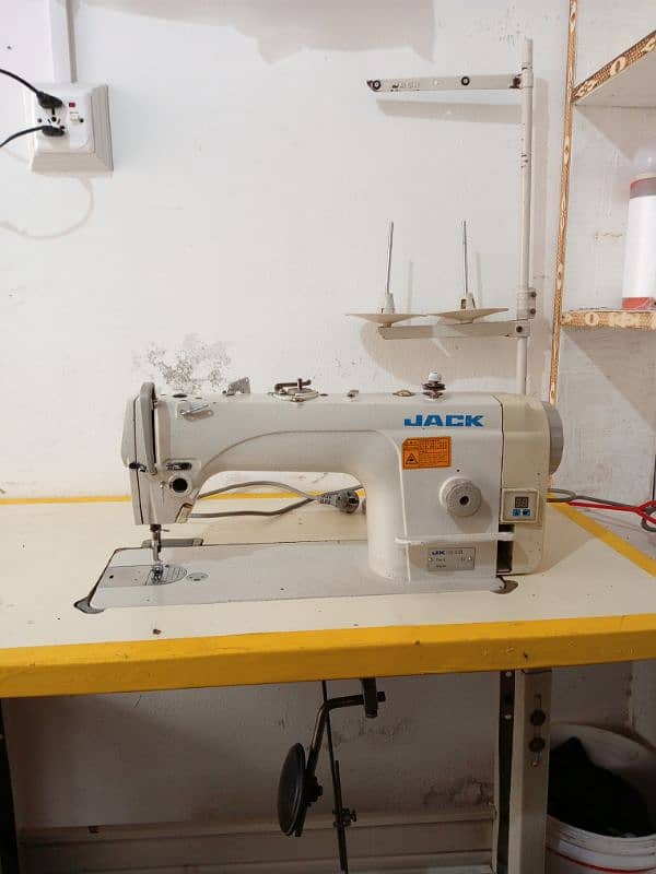 jack 9150B sewing machine for sale 1