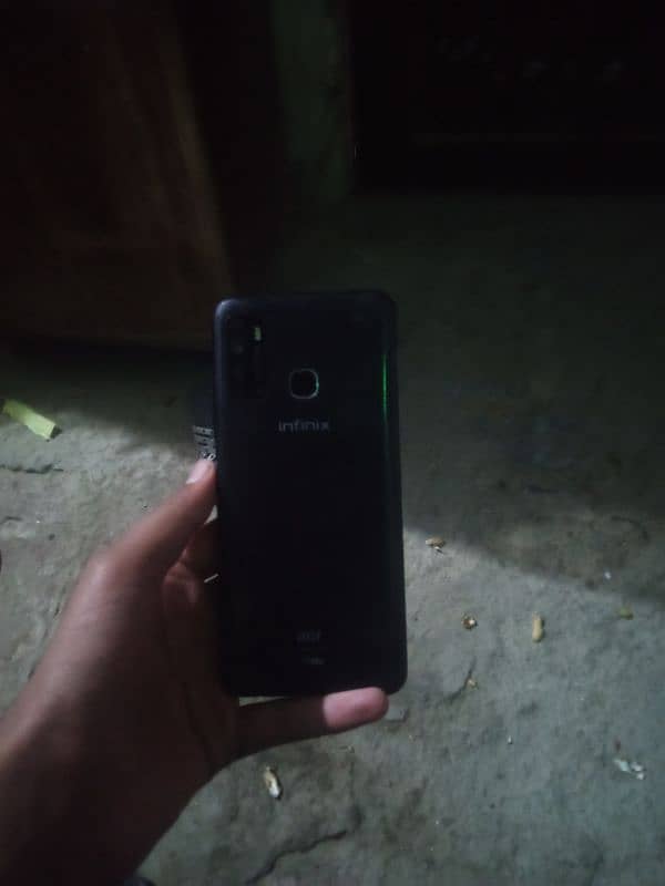 Infinix hot 9 4 64 with box Exchange possible 0