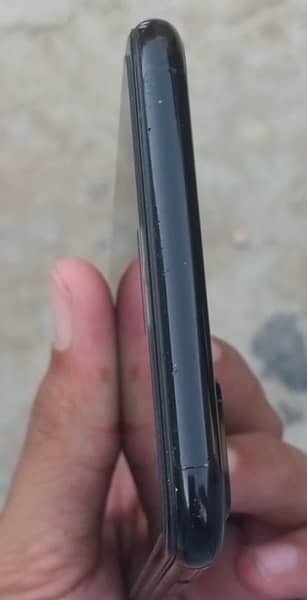 good condition all ok mobile pta proved I phone 7 plus 128 gb 2