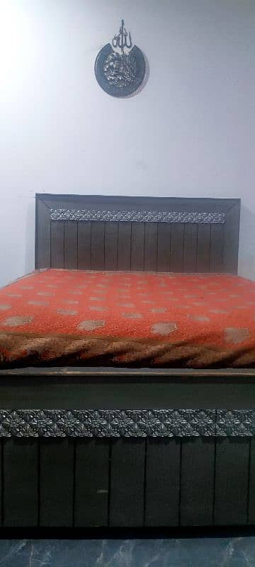 High Quality Mattress Classic Deluxe Without mattress 0