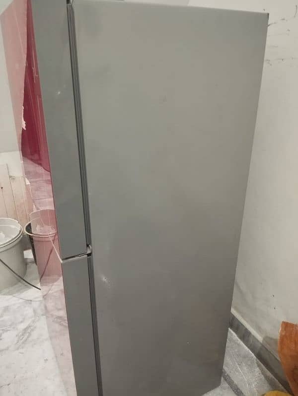 Haier HRF 216 Glass door refrigerator 1