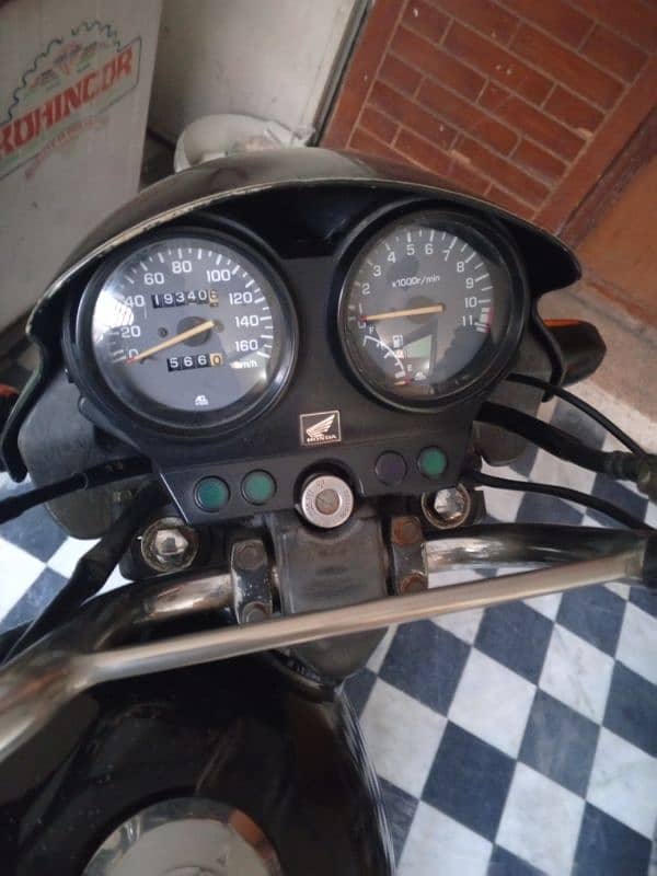 Honda deluxe 125 total genion condition 9