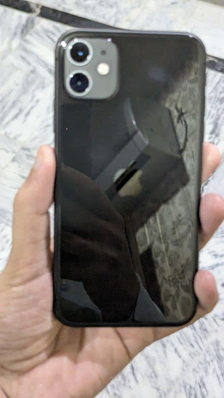 Iphone 11 black 128 Pta Approved 0