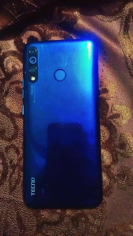 Tecno kc3 urgent sale neend money 4