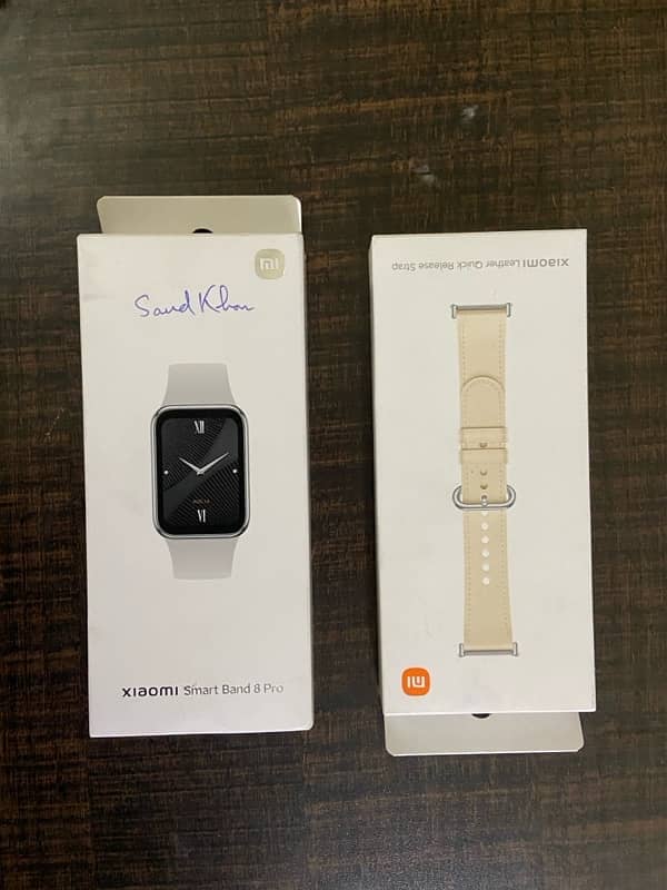 Xiaomi Smart Band 8 Pro with leather strap 0