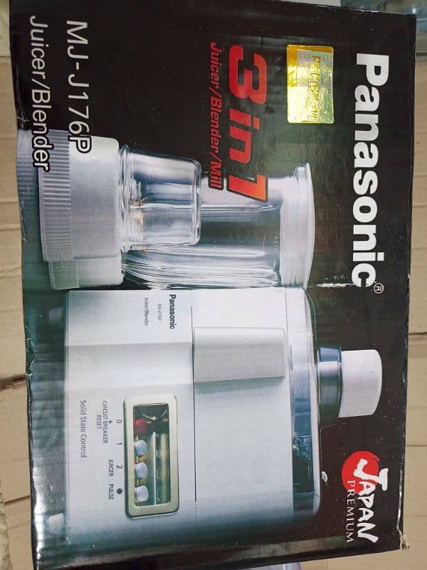 Juicer machine Panasonic 4000 0