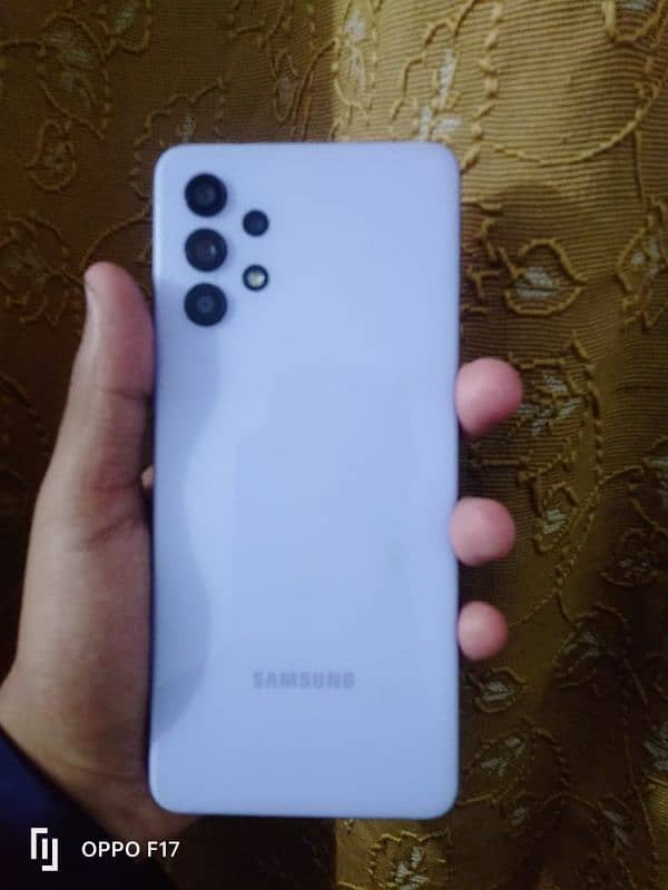 Samsung Galaxy A32 0