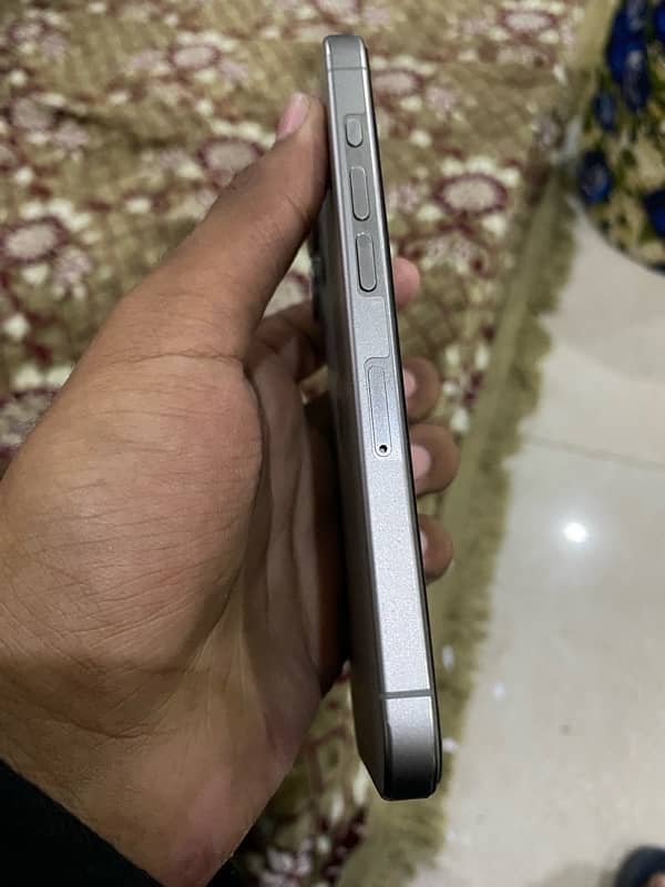 iPhone 15 Pro 128gb for sale 1