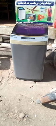 Dawlance automatic washing machine 12 kg.