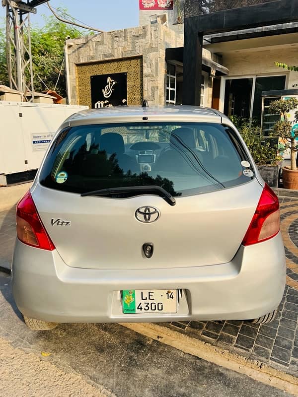 Toyota Vitz 2014 5