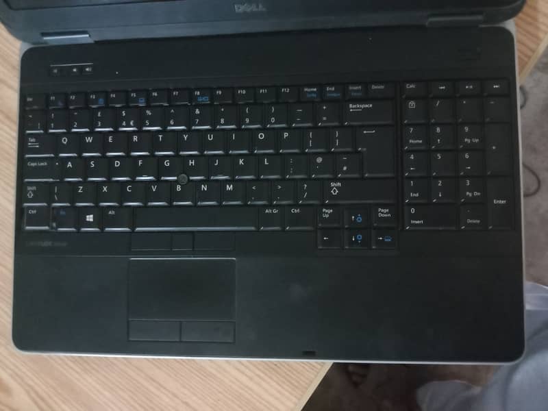 Dell Laptop i5 4th Generation 8 GB Ram, 128 GB SSD, 160 GB Hard 3