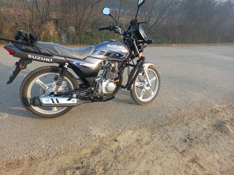 suzuki GD 110s 6