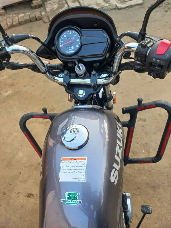 suzuki GD 110s 16