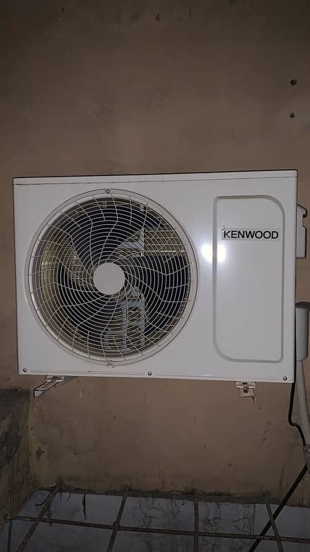 1 Ton Ac/Dc ,Kenwood T3 1