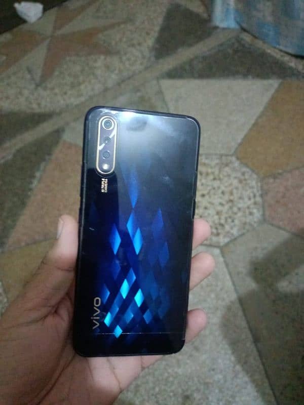 bilkul sahf set urgent for sale vivo S1.4/128 5