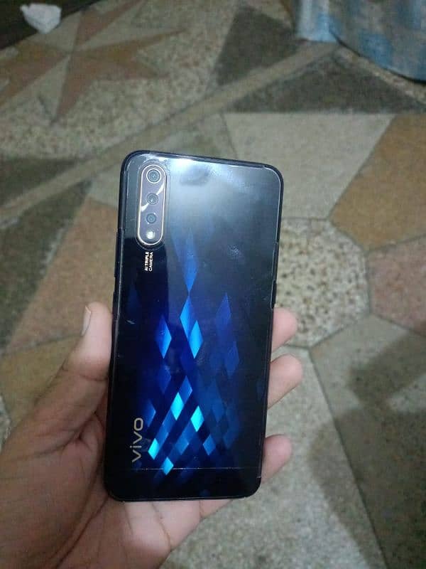 bilkul sahf set urgent for sale vivo S1.4/128 9